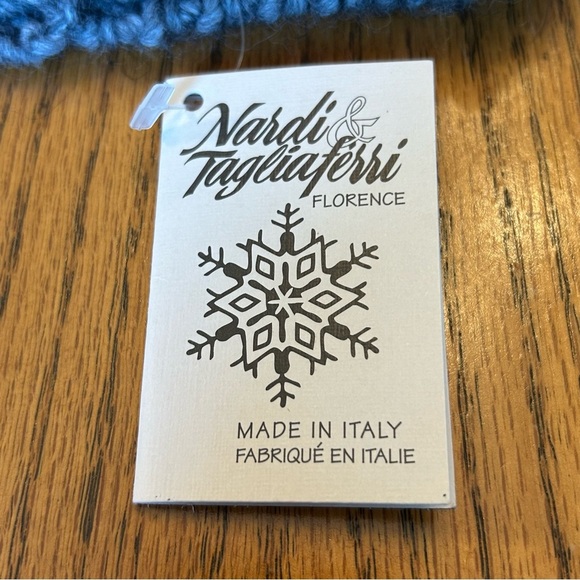 Nardi & Tagliaferri NWT Grey Heart Winter Hat Pom Pom Made in Italy Beanie - Picture 2 of 7